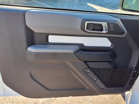 Used 2022 Ford Bronco 2-Door image 11