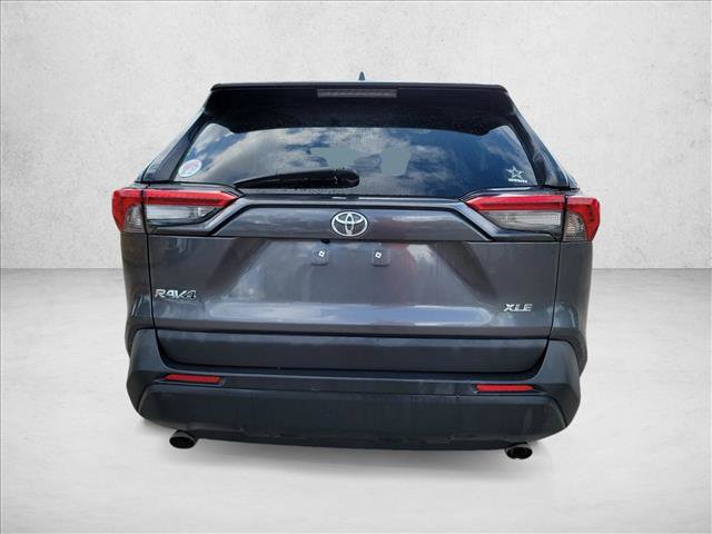 Used 2020 Toyota RAV4 XLE FWD image 6