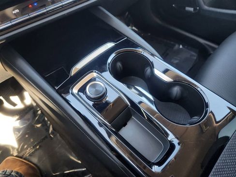 Used 2024 Buick Envision Preferred image 20