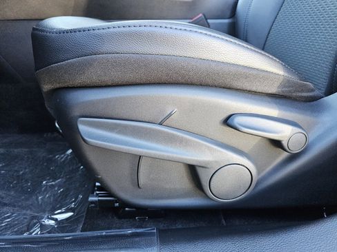 New 2026 Jeep Compass Latitude image 21