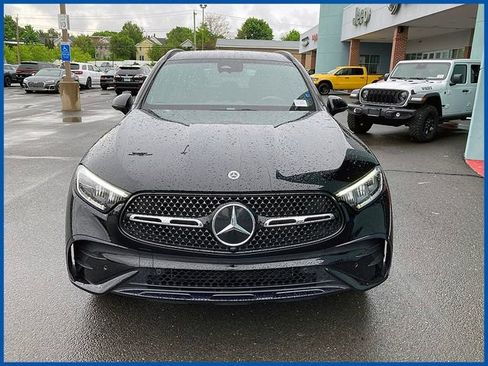 Used 2024 Mercedes-Benz GLC 300 w/ AMG Line image 2