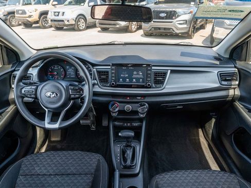 Used 2019 Kia Rio S FWD image 21