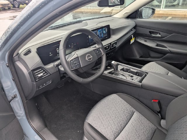 New 2026 Nissan Sentra SV w/ SV Convenience Package FWD image 14
