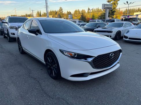 Used 2021 MAZDA MAZDA3 s image 4