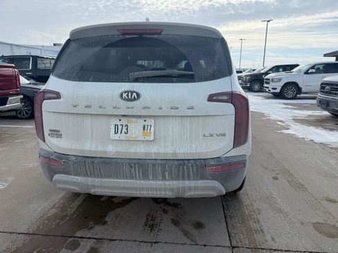 Used 2020 Kia Telluride LX image 6