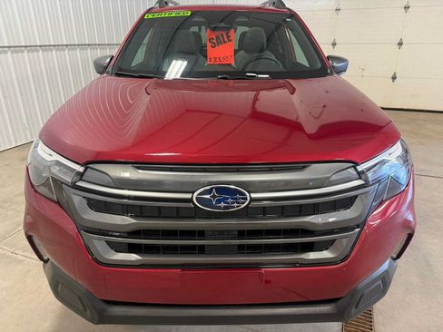 Used 2026 Subaru Forester Premium AWD/4WD image 3