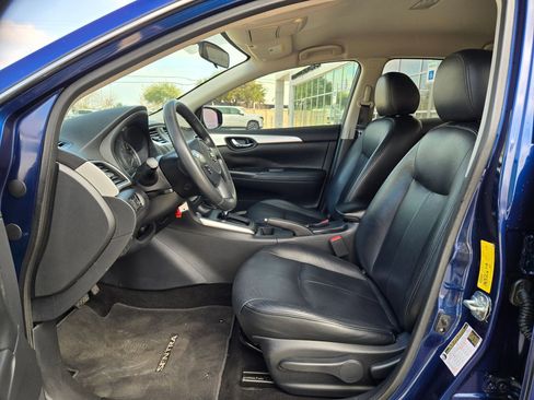 Used 2018 Nissan Sentra S image 9