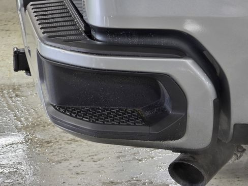 Used 2024 Chevrolet Silverado 1500 Custom image 13