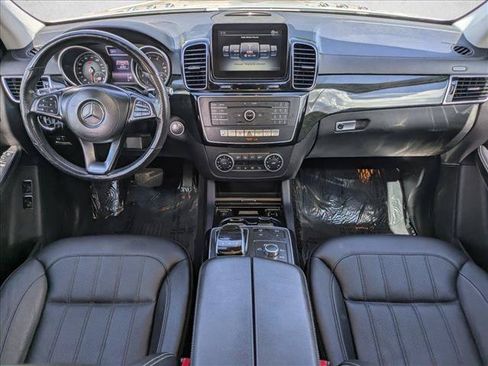 Used 2017 Mercedes-Benz GLS 450 4MATIC image 18