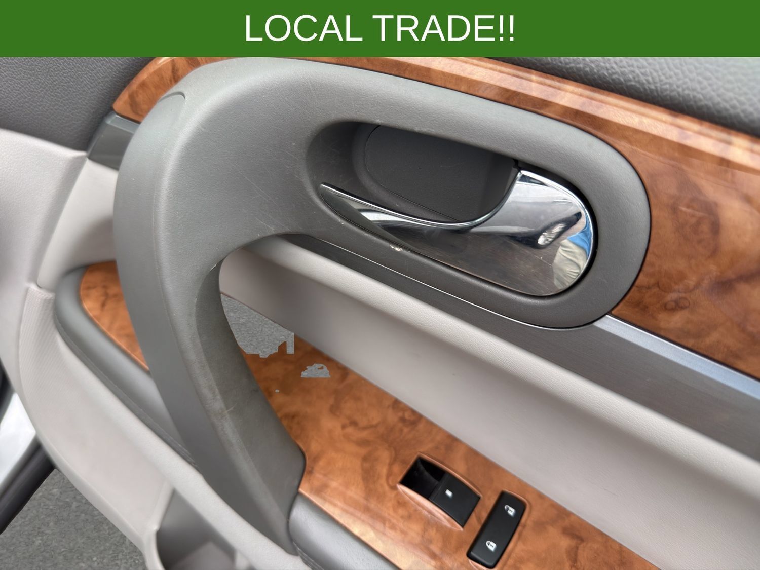 Used 2012 Buick Enclave Leather AWD/4WD image 16