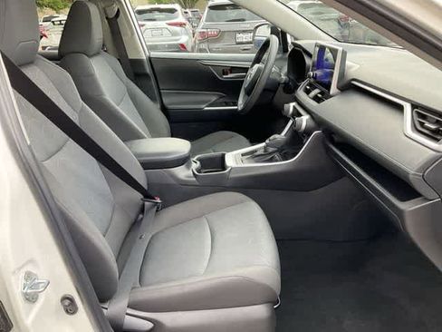 Used 2024 Toyota RAV4 XLE w/ Convenience Package FWD image 19