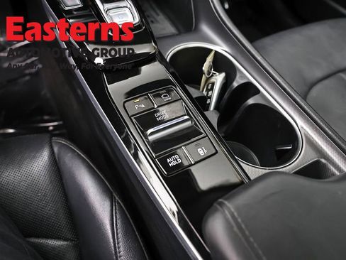 Used 2022 Hyundai Sonata Limited FWD image 21