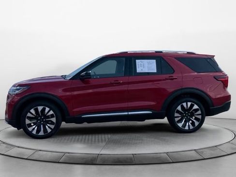 Used 2025 Ford Explorer Platinum w/ LUX Leather Package AWD/4WD image 6