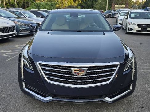 Used 2017 Cadillac CT6 Luxury RWD image 2