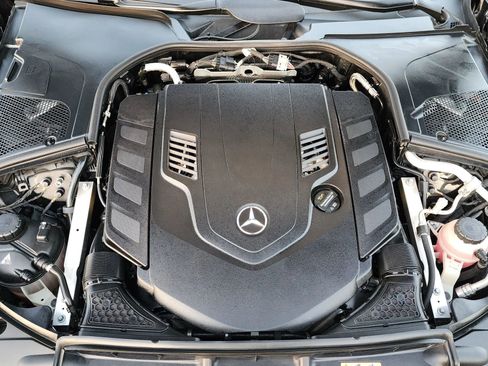 Used 2024 Mercedes-Benz Maybach S 580 4MATIC image 7
