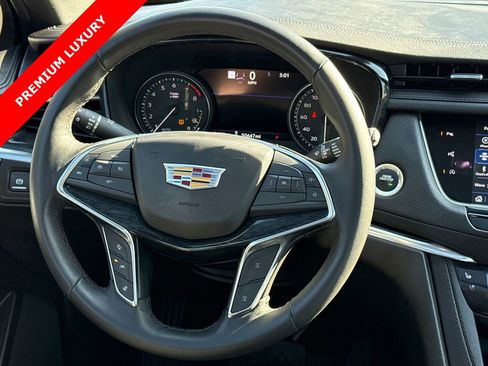Used 2023 Cadillac XT5 Premium Luxury w/ Technology Package FWD image 14