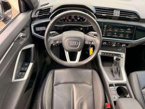 Used 2025 Audi Q3 2.0T Premium AWD/4WD image 13