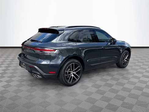 Used 2025 Porsche Macan Turbo AWD/4WD image 7