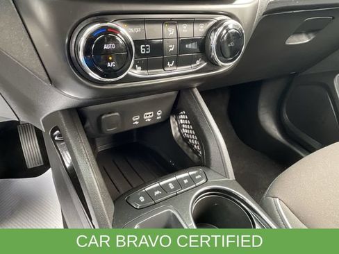 Certified 2023 Chevrolet TrailBlazer LT w/ Convenience Package AWD/4WD image 17
