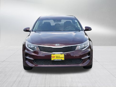 Used 2016 Kia Optima LX w/ Option Group 014 FWD image 2