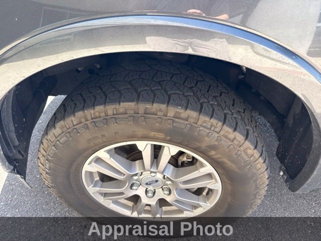 Used 2018 Ford F150 Lariat w/ Equipment Group 501A Mid AWD/4WD image 7
