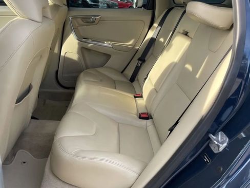 Used 2015 Volvo XC60 T6 image 13