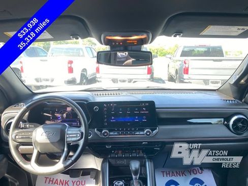 Used 2023 Chevrolet Colorado Z71 w/ Z71 Convenience Package 2 AWD/4WD image 18