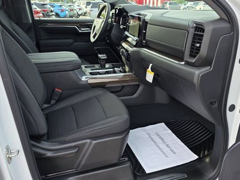 New 2025 Chevrolet Silverado 1500 RST AWD/4WD image 6