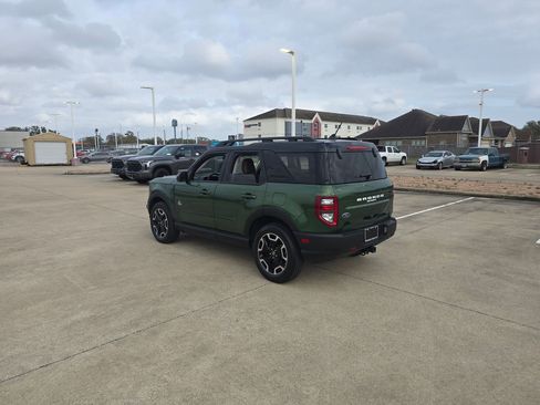 Used 2023 Ford Bronco Sport Outer Banks w/ Tech Package image 3