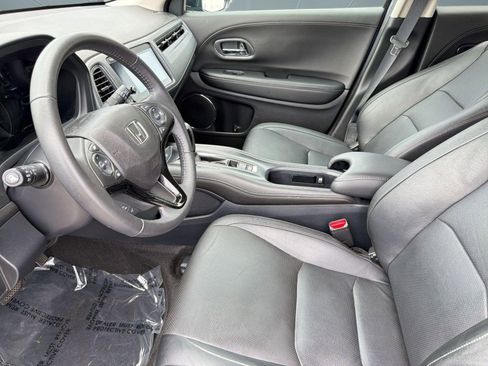 Used 2022 Honda HR-V EX-L image 5