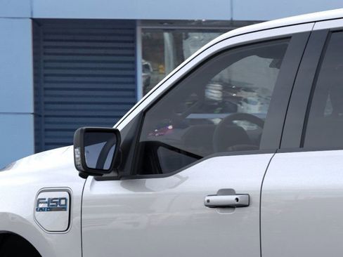 New 2025 Ford F150 Lightning Flash image 20