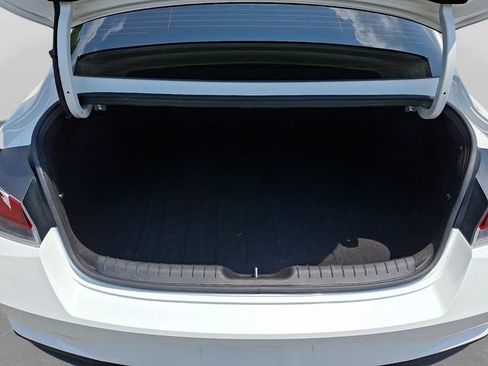 Used 2023 Hyundai Elantra SEL w/ Convenience Package FWD image 33