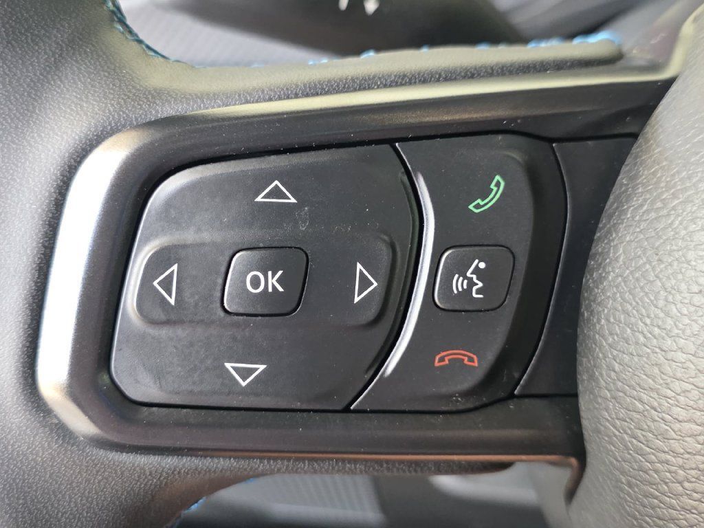 Used 2024 Jeep Wrangler Unlimited Rubicon 4xe AWD/4WD image 29