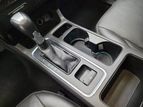 Used 2017 Ford Escape Titanium FWD image 26