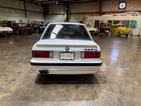 Used 1987 BMW 325is Coupe RWD image 20