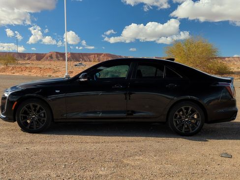 Used 2023 Cadillac CT4 Sport w/ Climate Package image 6