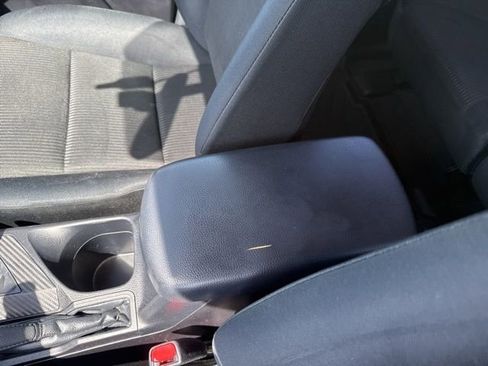 Used 2014 Toyota RAV4 LE AWD/4WD image 29