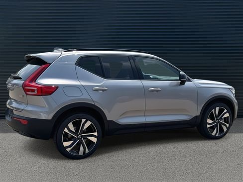 New 2026 Volvo XC40 B5 Ultra w/ Climate Package image 6