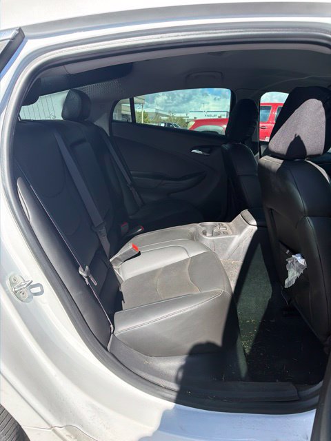 Used 2017 Chevrolet Volt Premier w/ Driver Confidence II Package FWD image 8