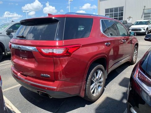 Used 2018 Chevrolet Traverse High Country w/ LPO, Floor Liner Package AWD/4WD image 2