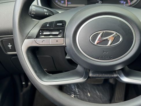 Used 2022 Hyundai Tucson SEL FWD image 18