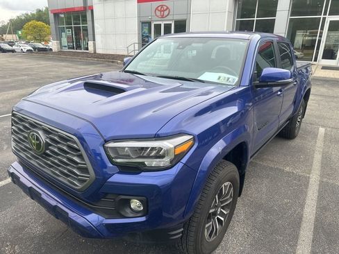 Used 2023 Toyota Tacoma TRD Sport AWD/4WD image 13