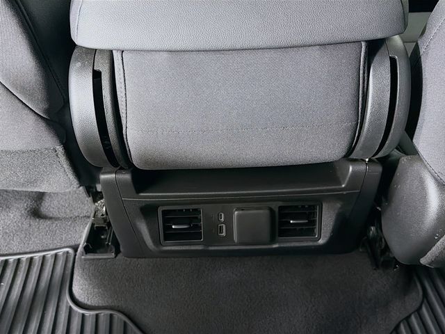Used 2024 Chevrolet Silverado 1500 RST AWD/4WD image 30