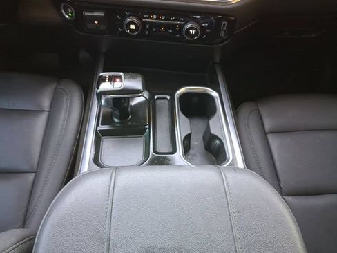 Used 2024 Chevrolet Silverado 1500 RST w/ Dark Appearance Package AWD/4WD image 6