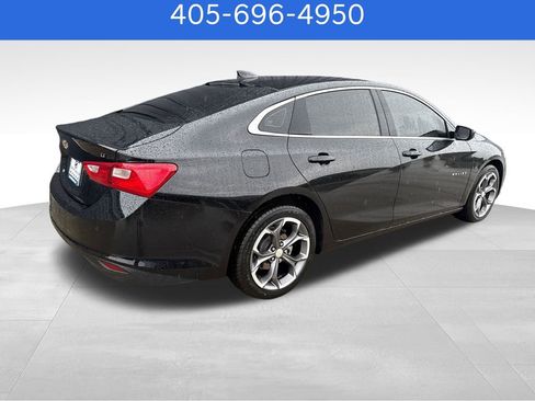 Used 2023 Chevrolet Malibu LT w/ Driver Confidence Package FWD image 4