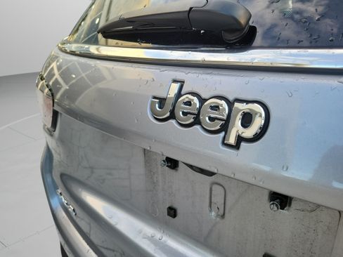 Certified 2023 Jeep Compass Limited w/ Sun and Sound Group AWD/4WD image 31