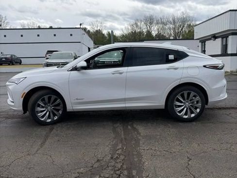 New 2026 Buick Envista Avenir FWD image 6