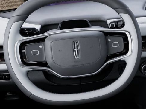 New 2027 Lincoln Navigator Black Label AWD/4WD image 12