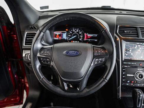 Used 2016 Ford Explorer Limited w/ Equipment Group 301A image 35