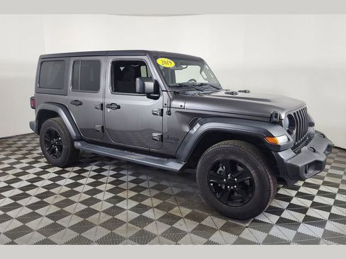 Used 2019 Jeep Wrangler Unlimited Sport image 1